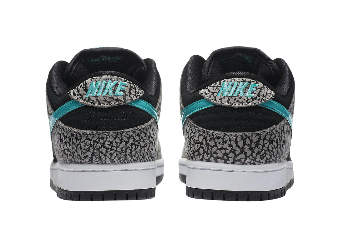 Nike SB Dunk Low Elephant